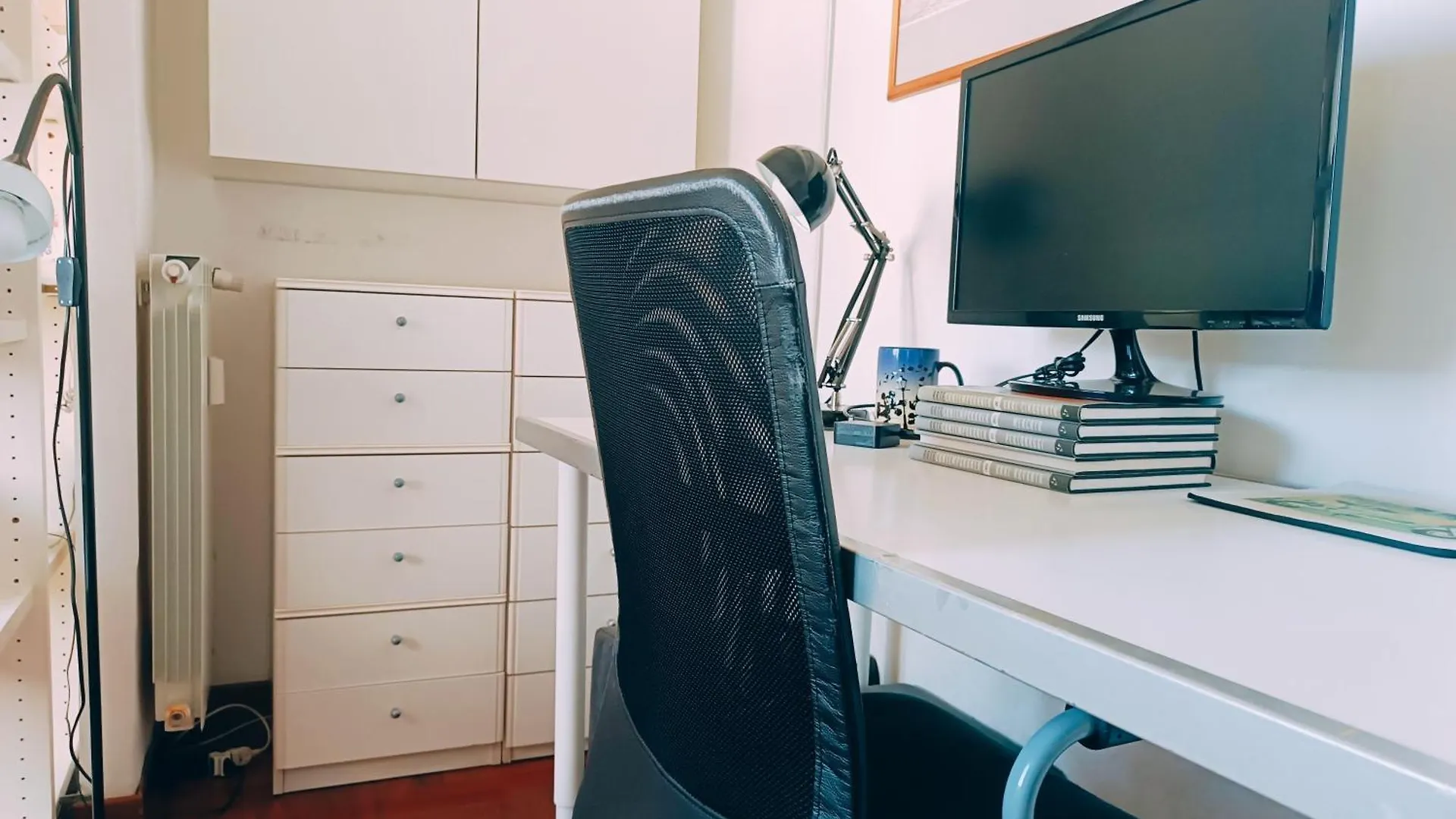 Apartment Appartamento Per 5, Metro B Bologna, Terrazzo, Wi-Fi Rome Italy