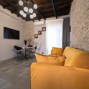 Apartamento Rock N - Piazza Di Spagna - Via Del Babuino, Roma